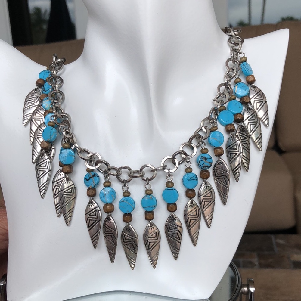Nefertiti Silvertone Blue Stone Wood Bib N…